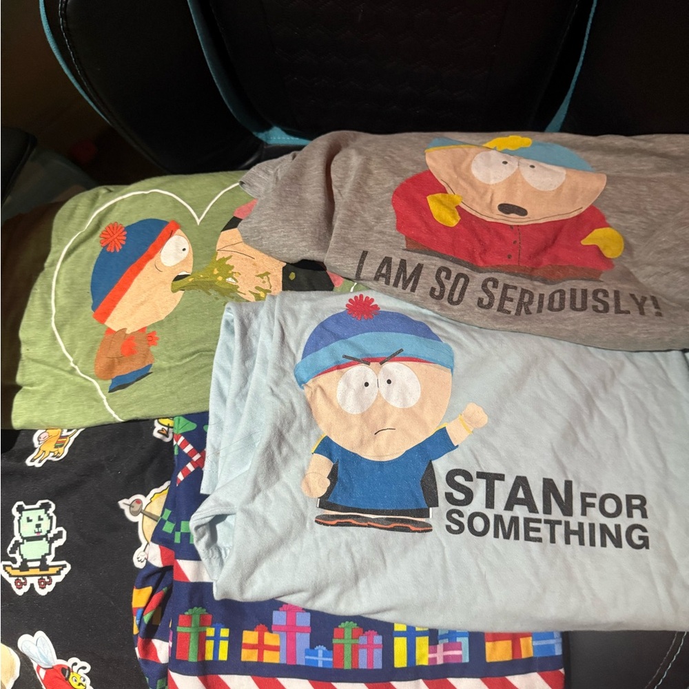 South Park pj pants & T-Shirts Bundle